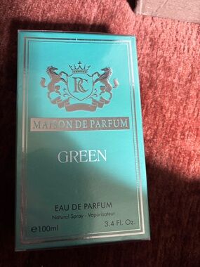 Maison De Parfum GREEN Eau de Parfum - Teal Box